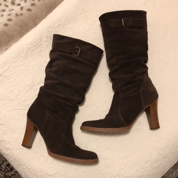 Aldo size 39 (approx 8.5US) brown suede boots - Picture 1 of 11